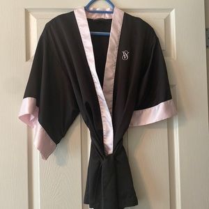 Super-cut black & pink Victoria’s Secret Robe